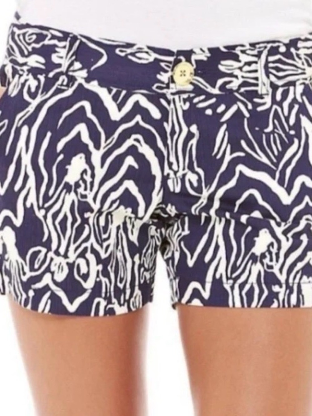 Lilly Pulitzer Zebra Print Callahan Shorts 4.5” - Picture 2 of 10
